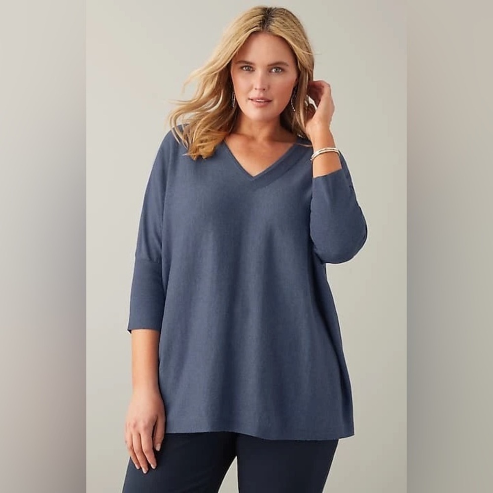 J. Jill Women’s Medium Navy Blue Oversized Knit Pullover V-Neck Sweater Top